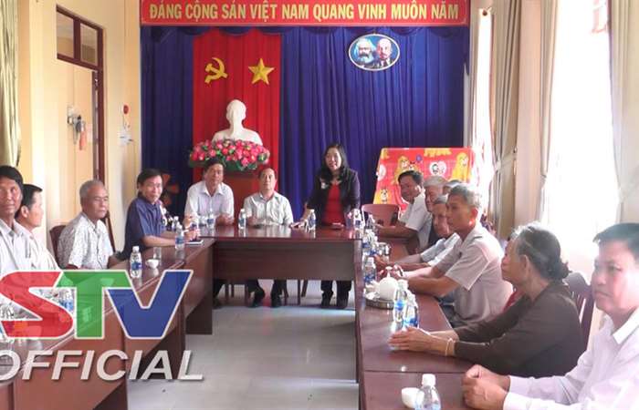 Ban Dân vận Tỉnh ủy Sóc Trăng chúc Tết tại Thạnh Trị