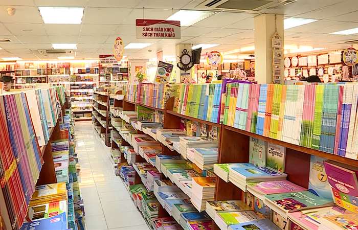 Băn khoăn về kiểm định sách giáo khoa