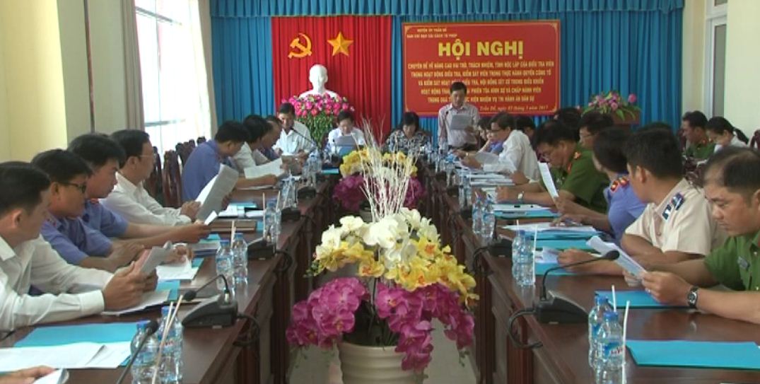 Ban Nội chính Tỉnh ủy tỉnh Sóc Trăng làm việc tại  huyện Trần Đề.