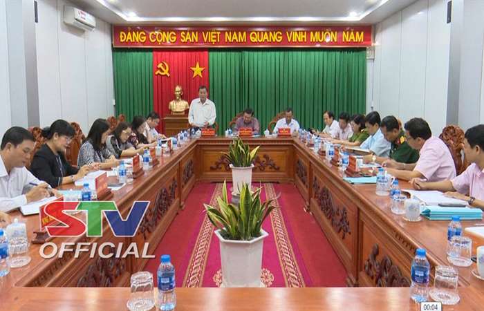 Ban Thường vụ Huyện ủy Long Phú họp đánh giá tình hình tháng 8/2018.