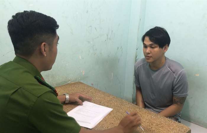 Bắt băng nhóm gây ra hàng chục vụ cướp giật manh động