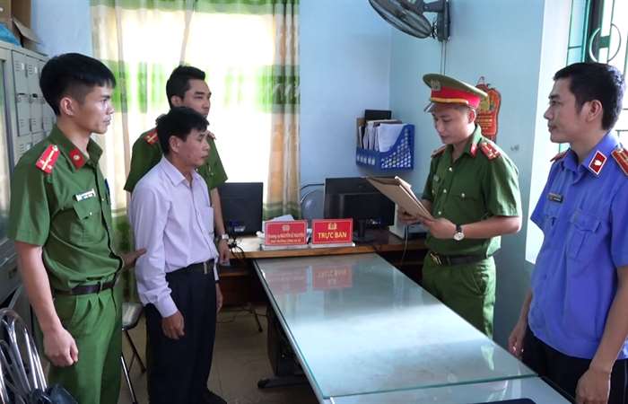 Bắt giữ giám đốc lừa đảo, chiếm đoạt gần 600 triệu đồng