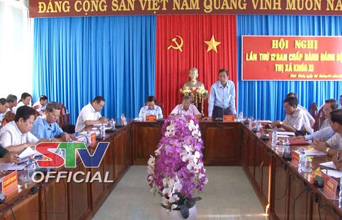BCH Đảng bộ thị xã Vĩnh Châu hội nghị mở rộng
