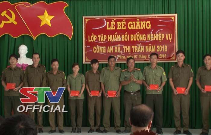 Bế giảng lớp tập huấn bồi dưỡng nghiệp vụ công an xã, thị trấn năm 2018
