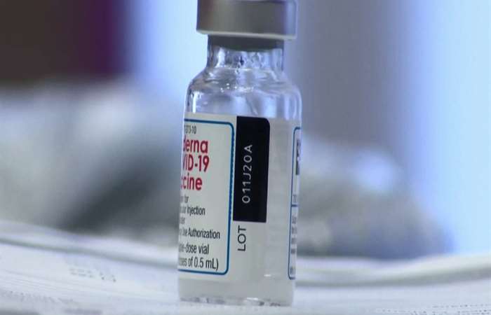 Các hãng Dược thử nghiệm tác dụng của vaccine với biến thể virus mới