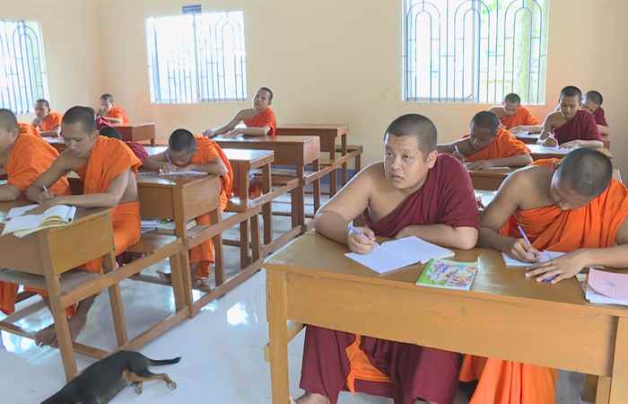 Câu chuyện văn hóa - Tiếng Khmer (22-03-2024)