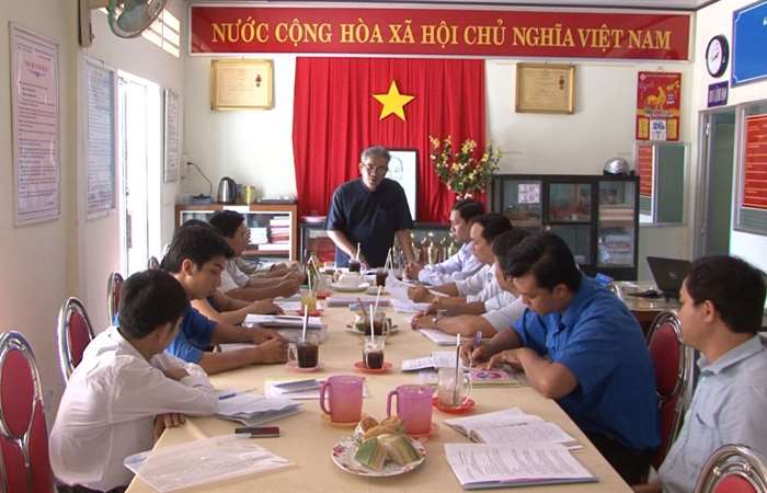 Chi bộ Phòng Văn hóa và Thông tin huyện Long Phú làm theo Bác