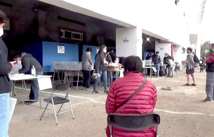 Chile trưng cầu dân ý thay đổi hiến pháp