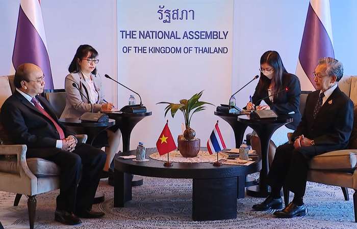 Chủ tịch nước Nguyễn Xuân Phúc hội kiến Chủ tịch Quốc hội Thái Lan