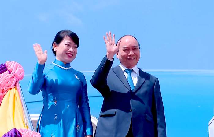 Chủ tịch nước Nguyễn Xuân Phúc thăm chính thức Vương quốc Thái Lan và dự Hội nghị APEC lần thứ 29