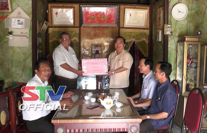 Chủ tịch UBND tỉnh chúc Tết Chôl Chnăm Thmây ở huyện Thạnh Trị