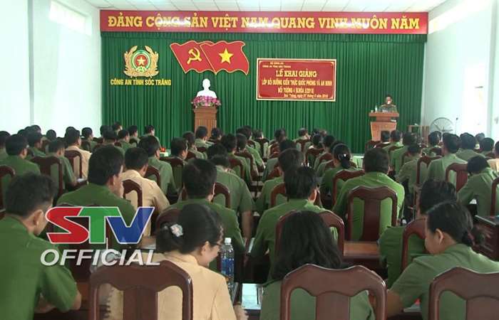 Công an tỉnh tổ chức lớp bồi dưỡng kiến thức quốc phòng và an ninh đối tượng 4