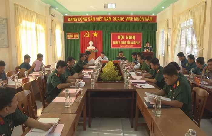 Cù Lao Dung sơ kết công tác quân sự, quốc phòng địa phương 6 tháng đầu năm 2022