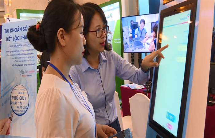 Diễn đàn Ngân hàng bán lẻ năm 2020