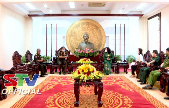 Đoàn Bộ Tư lệnh Cảnh vệ Quân đội Hoàng gia Campuchia chúc Tết tỉnh Sóc Trăng