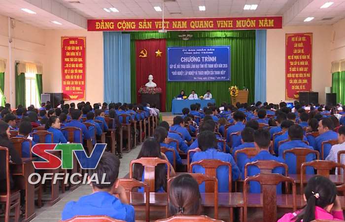 Đoàn viên thanh niên gặp gỡ, đối thoại với lãnh đạo tỉnh