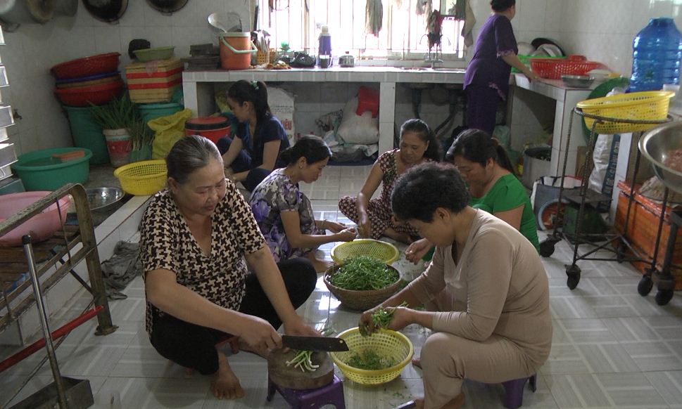 Hiệu quả mô hình Bếp ăn tình thương huyện Kế Sách