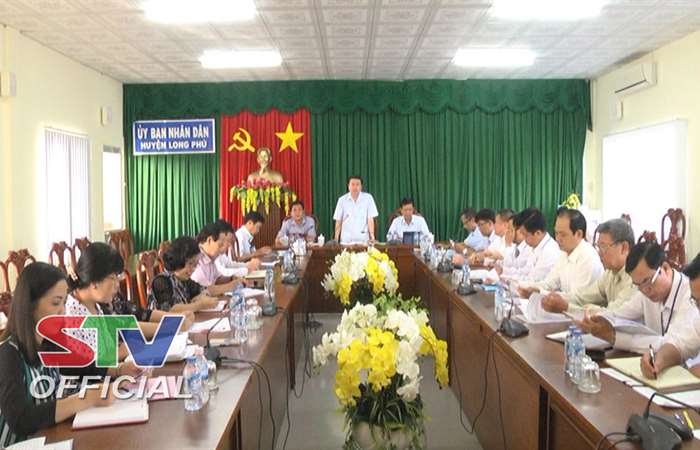 Họp Tổ đại biểu HĐND tỉnh Sóc Trăng đơn vị huyện Long Phú