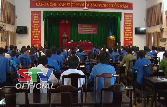 Huyện Cù Lao Dung tổ chức gặp gỡ, đối thoại với thanh niên