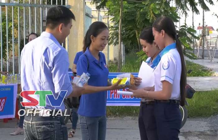 Huyện Đoàn Mỹ Xuyên với Chương trình tiếp sức mùa thi