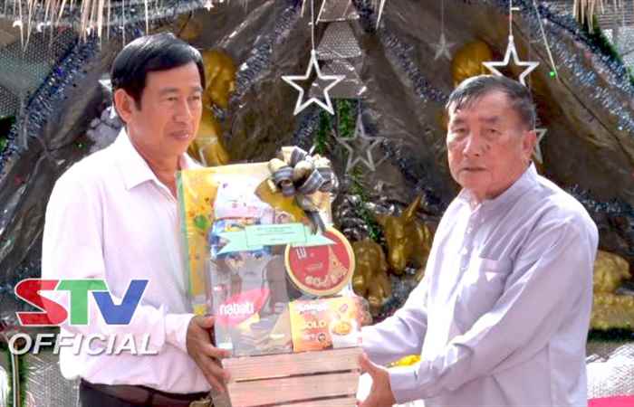 Huyện Trần Đề chúc mừng Lễ Giáng sinh năm 2022
