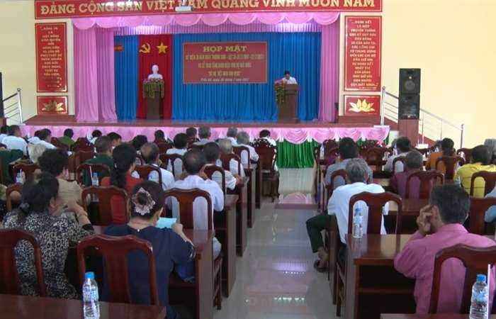 Huyện Trần Đề họp mặt kỷ niệm ngày Thương binh - Liệt sĩ.