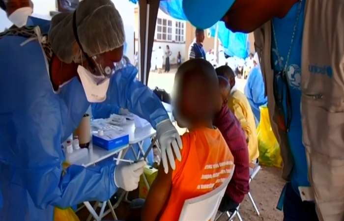 Hy vọng mới cho bệnh nhân nhiễm Ebola