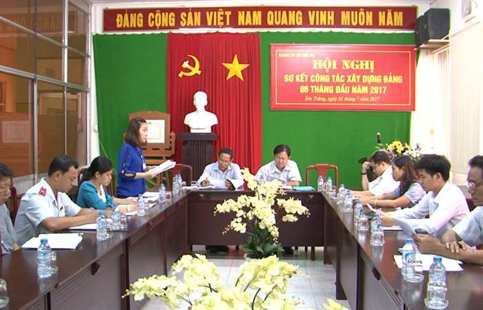 Kiểm tra cải cách hành chính tại huyện Mỹ Xuyên.