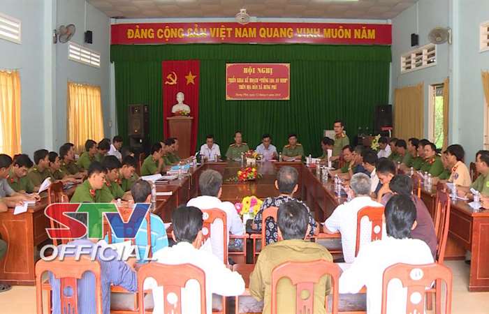 Kiểm tra công tác chuyển hóa địa bàn tại xã Hưng Phú, huyện Mỹ Tú