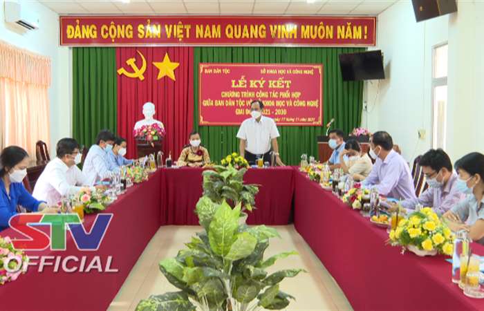Ký kết Chương trình công tác phối hợp hoạt động giữa Ban Dân tộc và Sở KH&CN tỉnh Sóc Trăng 