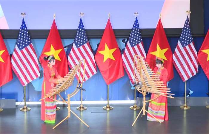 Mừng bước tiến mới trong quan hệ Việt Nam - Hoa Kỳ