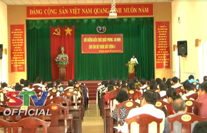 Mỹ Xuyên: Bồi dưỡng kiến thức quốc phòng, an ninh cho đối tượng 4