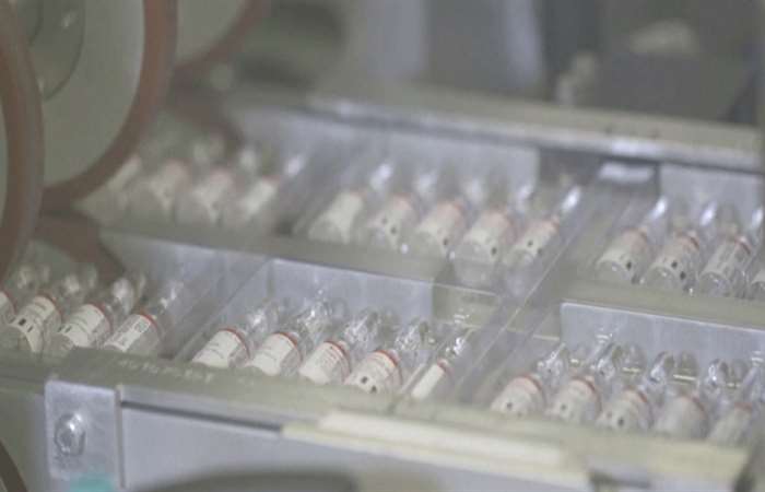 Nga triển khai tiêm đại trà vaccine COVID-19