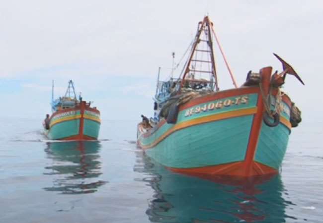 Ngư dân sẽ có lợi khi nguồn lợi thủy hải sản được bảo vệ. 
