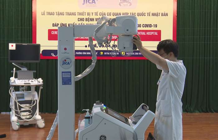 Nhật Bản trao tặng thiết bị y tế phòng, chống dịch COVID-19