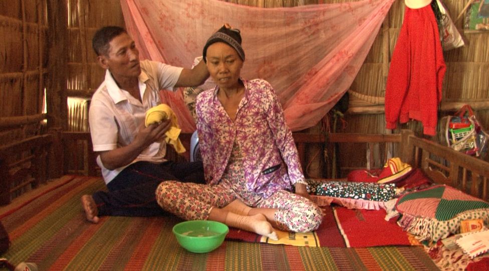 Những hoàn cảnh thương tâm ở huyện Cù Lao Dung rất cần được giúp đỡ 