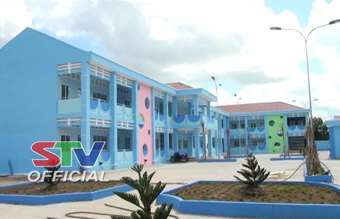 Niềm vui bên ngôi trường mới