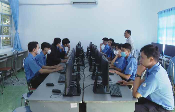 Thực trạng về thu hút người học và giải quyết việc làm từ 2 trường Cao Đẳng của tỉnh Sóc Trăng (18-10-2023)