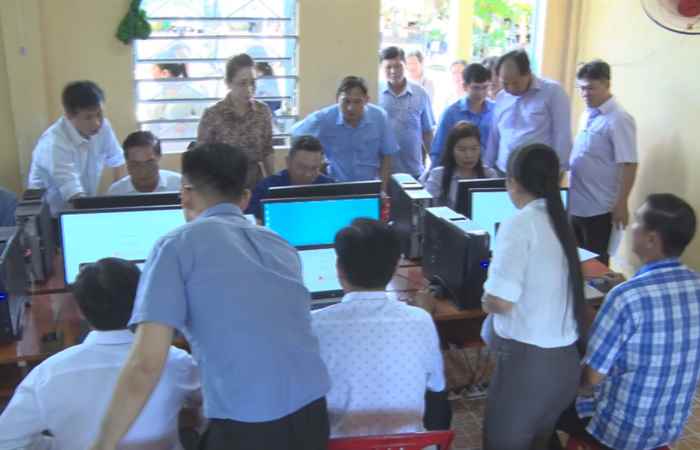Vĩnh Châu: Sở Nội vụ Sóc Trăng kiểm tra, đánh giá năng lực cán bộ, công chức làm việc tại UBND các xã, phường  