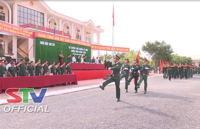 Sóc Trăng: Lễ tuyên thệ chiến sĩ mới năm 2019