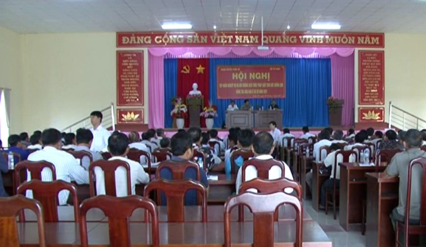 Huyện Trần Đề tổ chức bồi dưỡng kiến thức pháp luật