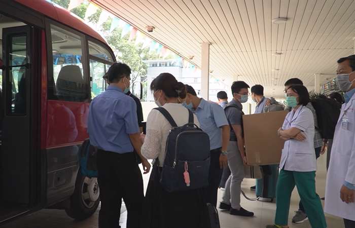  Thành phố Hồ Chí Minh hỗ trợ Kiên Giang lập 2 bệnh viện dã chiến