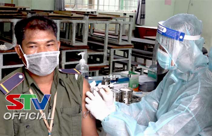 Thành phố Sóc Trăng triển khai tiêm trên 13.000 liều vaccine phòng COVID-19  