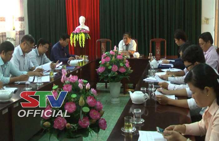 Thị xã Vĩnh Châu họp bàn giải pháp khắc phục thiệt hại trên tôm nuôi 