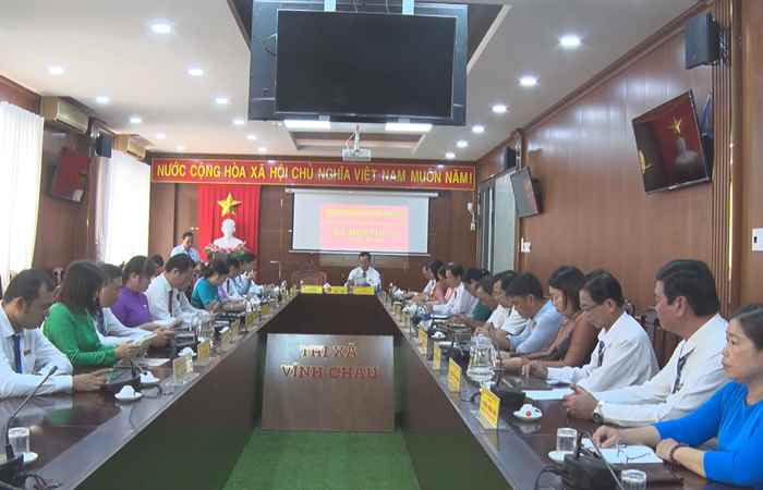 Kỳ họp thứ 10 Hội đồng nhân dân thị xã Vĩnh Châu, Khóa XII 