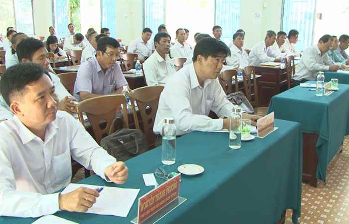 Long Phú tổng kết phong trào Nông dân sản xuất, kinh doanh giỏi  