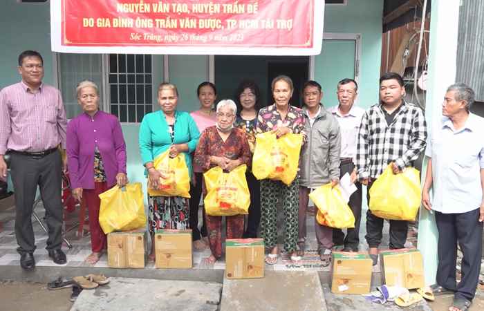  Trần Đề: Bàn giao nhà cho gia đình nạn nhân chất độc da cam
