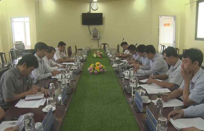 Đoàn khảo sát Ban quản lý dự án 85 đến làm việc với huyện Cù Lao Dung