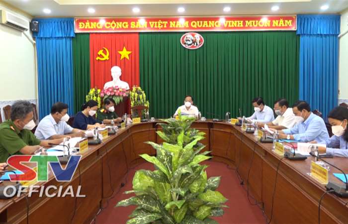 Tổ đại biểu HĐND tỉnh Sóc Trăng đơn vị huyện Mỹ Xuyên thảo luận Văn kiện Kỳ họp cuối năm 