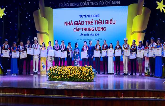Tuyên dương nhà giáo trẻ tiêu biểu